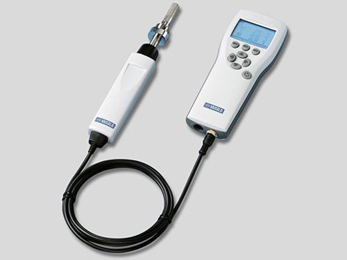 DM70 handheld dew point measuring instrument